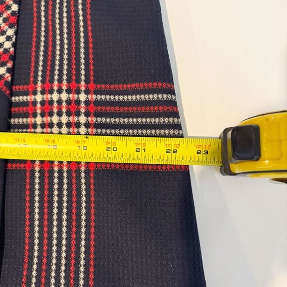 HALOGEN Classic Navy Plaid A-Line Skirt size 10 red white blue - Picture 10 of 11